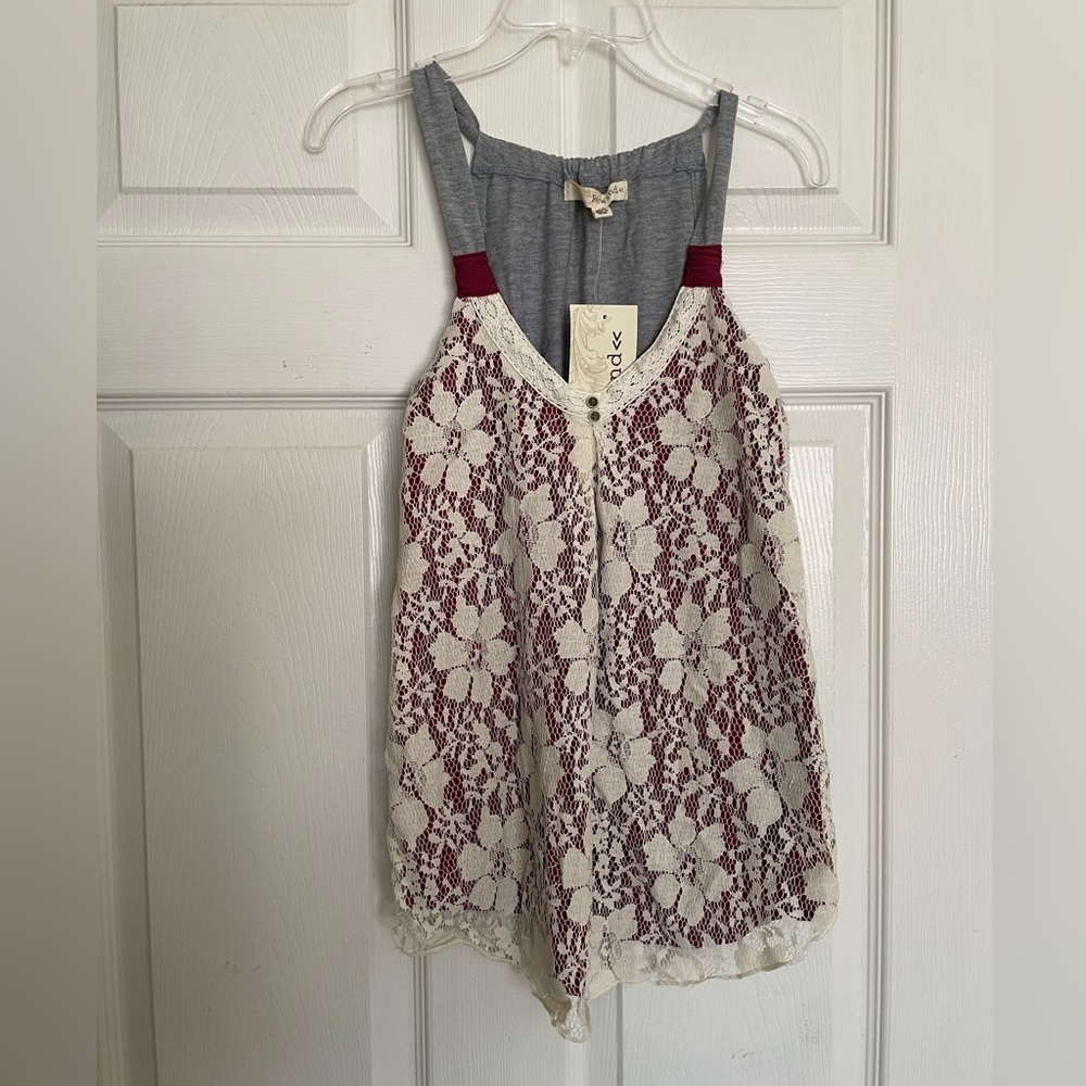 Rewind Burgundy and Cream with Gray Backing Casual Top NWT size XS